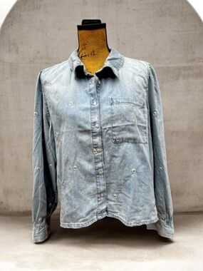Embroidered Denim Button-Up Shirt XL